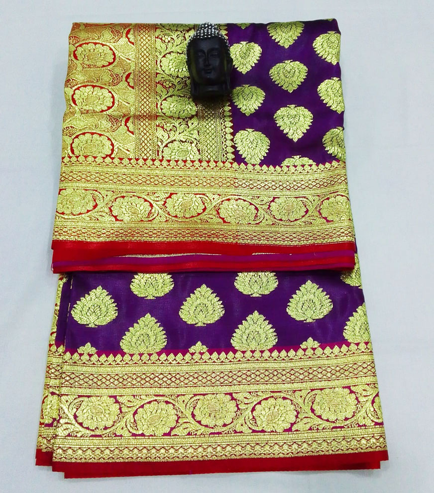 2B Eggplant Purple wb Crimson Red with Golden Zari Banarasi Silk Saree - Image 4