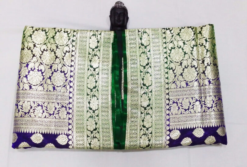 2B Royal Blue wb Dark Green Golden Zari Banarasi Silk Saree - Image 3