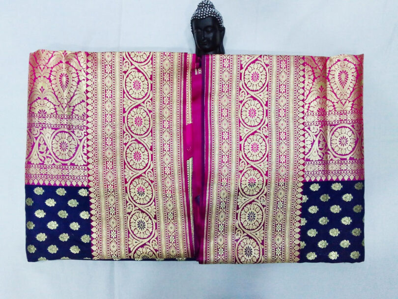 2B Navy Blue wb Barbie Pink with Golden Zari Banarasi Silk Saree - Image 2