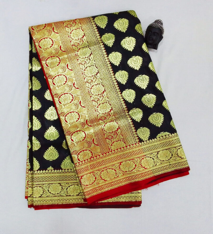 2B Coal Black wb Crimson Red with Golden Zari Banarasi Silk Saree - Image 5