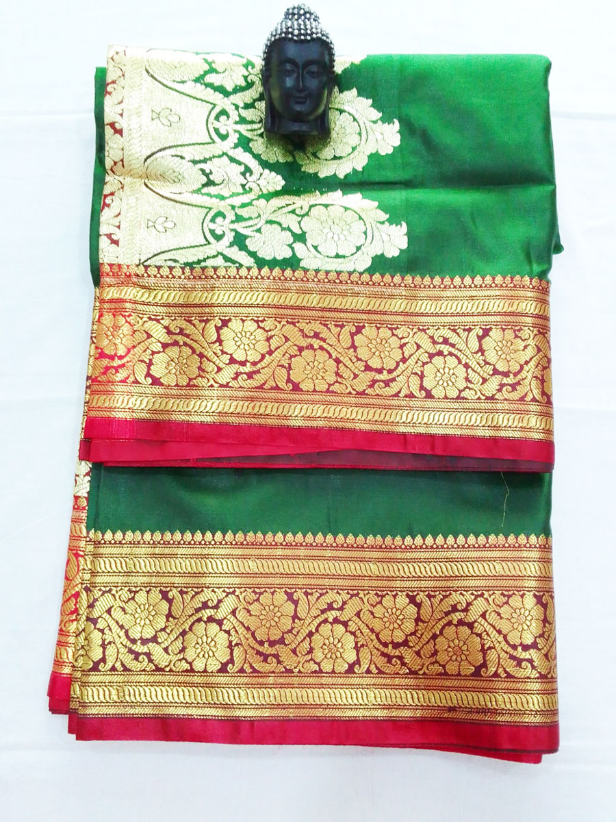 2B Phthalo Green wb Crimson Red with Golden Zari Banarasi Silk Saree - Image 3