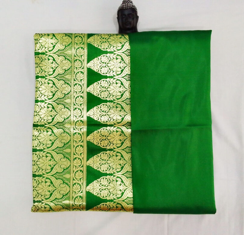2B Chocolate Brown wb Emerald Green with Golden Zari Banarasi Silk Saree - Image 4