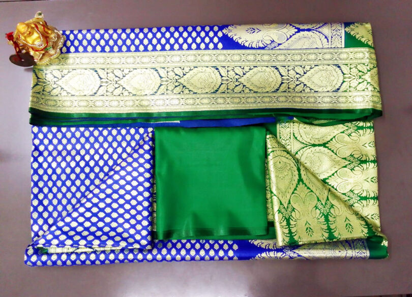 2B Cobalt Blue wb Emerald Green with Golden Zari Banarasi Silk Saree - Image 6