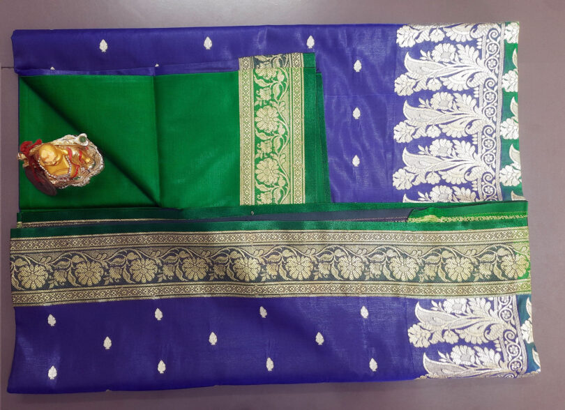 2B Royal Blue wb Pine Green with Golden Zari Banarasi Silk Saree - Image 6