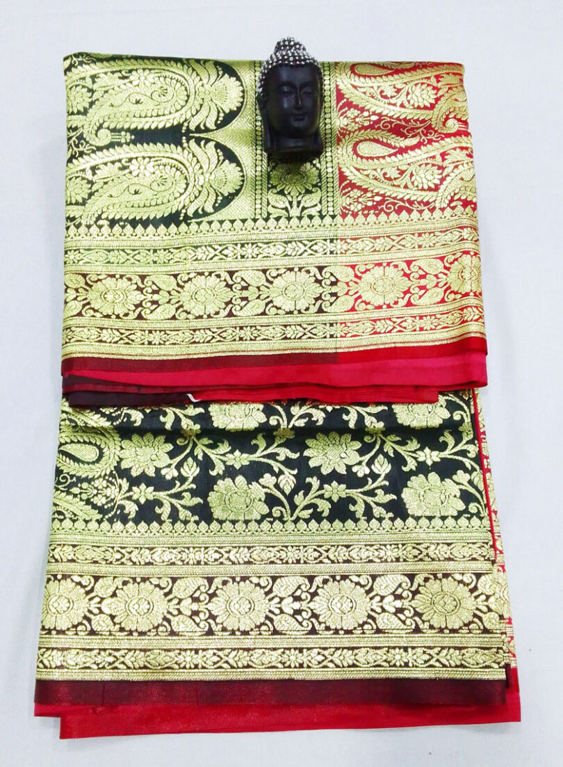 2B Coal Black wb Royal Red with Golden Zari Banarasi Silk Saree - Image 3